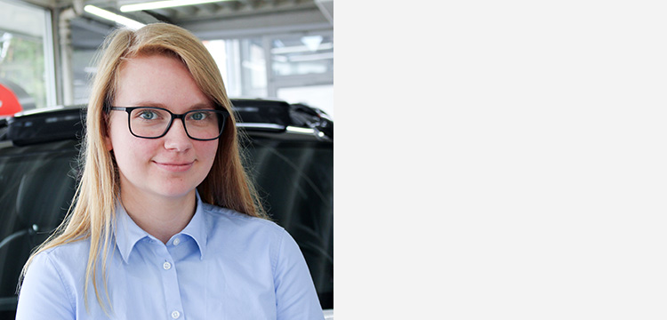 Alina Henne, Verkaufsberaterin